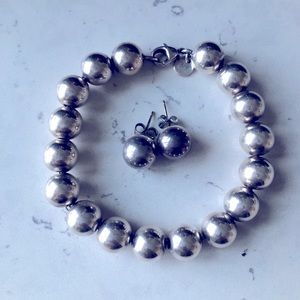 TIFFANY & CO. Silver Bracelet & Earring Set!!!